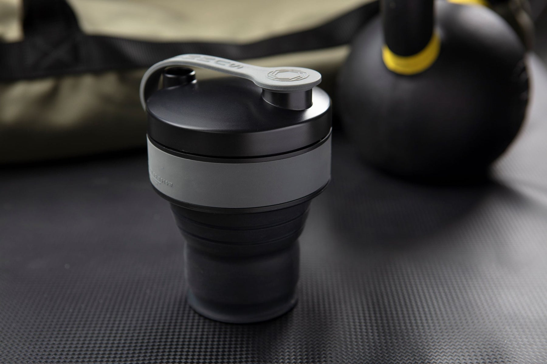 SummitShaker Collapsible Protein Shaker Bottle - Summit Shaker Kilo Shaker cup - Expands to hold 16 oz
